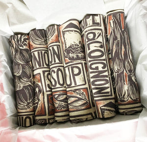 Set of 6 French Onion soup recipe organic cotton napkins - in a gift box