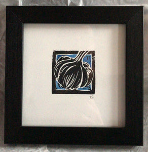 Linocut print Small Bulb of Garlic Ingredients prints by Kate Guy Prints