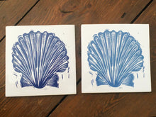 Load image into Gallery viewer, Scallop Shell Handmade Tile Trivet
